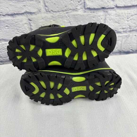 DSG Boys Youth 1 Black Green Menace 100g Insulated Winter Snow Boots - Picture 8 of 8